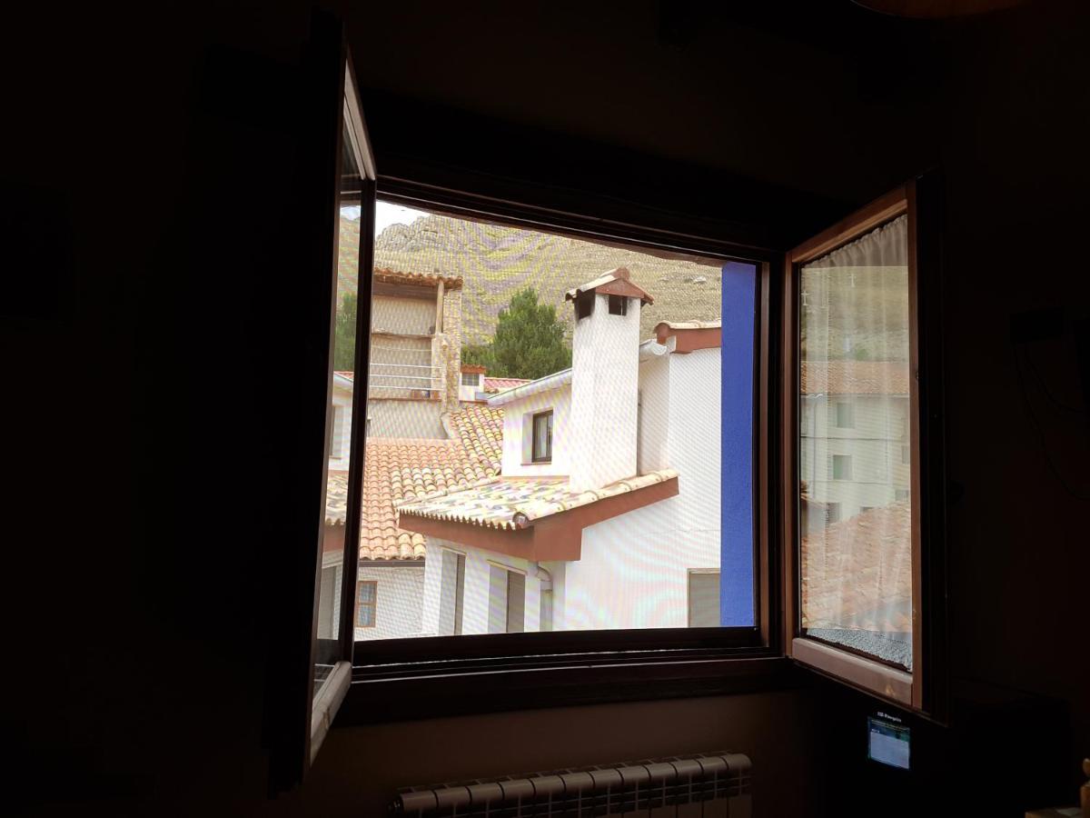 Hotel Rural El Horno De Aliaga Luaran gambar